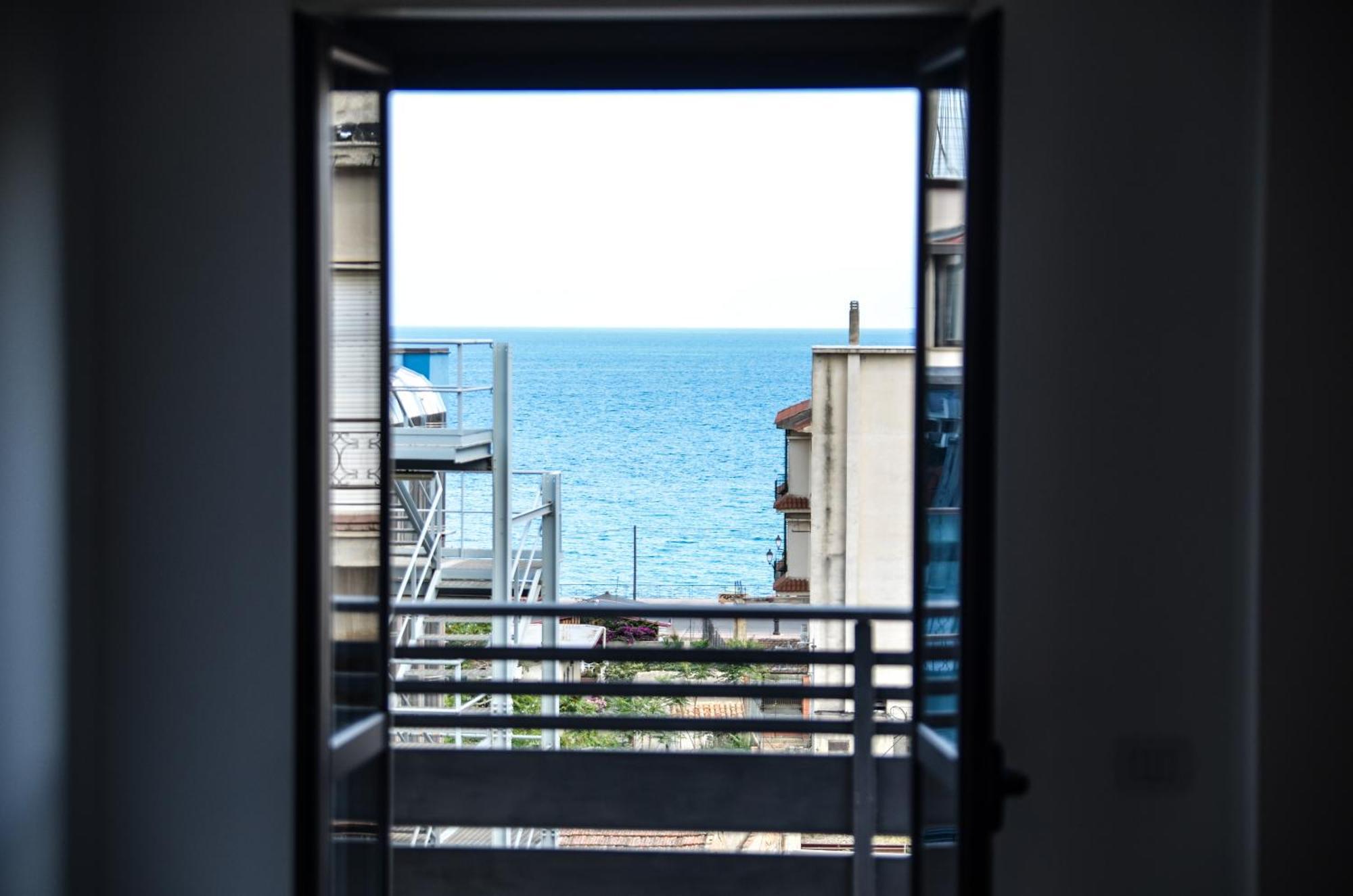Appartamento Siderno Sul Mare Trilocale Exteriör bild